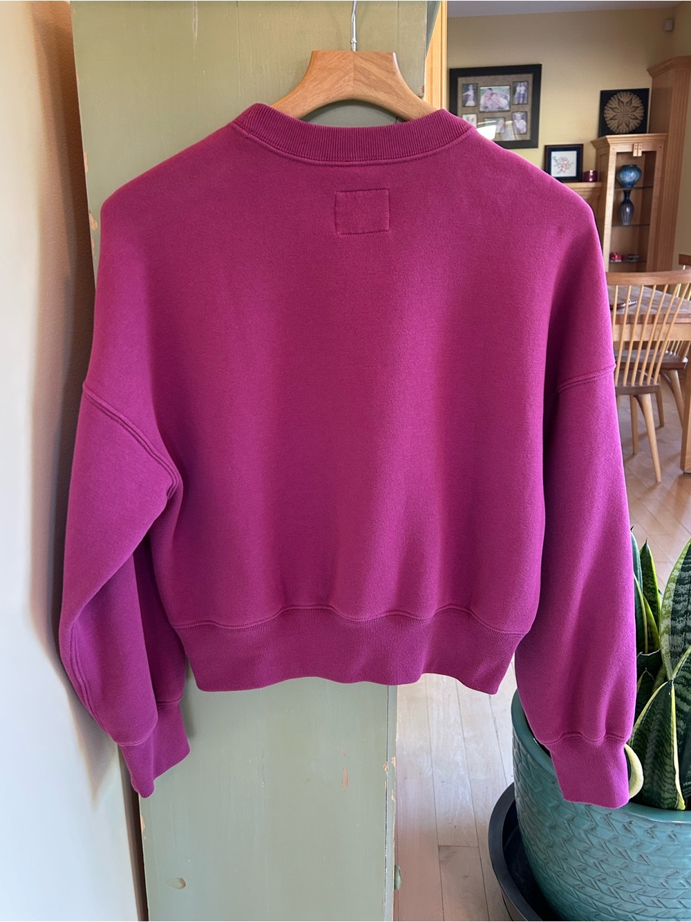 Abercrombie & Fitch “Soft AF Collection” Cropped Sweatshirt in Burgundy Size XS - Picture 2 of 16